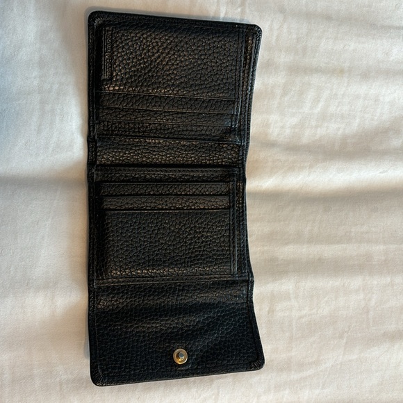 DOONEY AND BOURKE WALLET - Picture 3 of 4